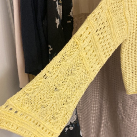 Crop sweater - Picture 2 of 2